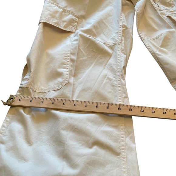 BDG Urban Outfitters Cargo Pants-Size 12
Five Front Pockets-Two Back Pockets - Picture 14 of 16